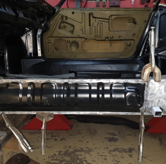 2025 911 2.7l Carrera Backdate 1b436d1a_2efa_4128_adb2_fb544badc139.jpg